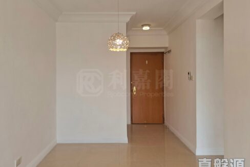 05dd991e-fb57-419b-9235-50ac2fdda35a
