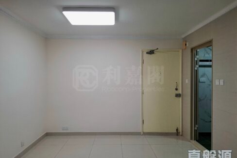1f5de2c6-ccaf-48d3-81ca-7662a4478889