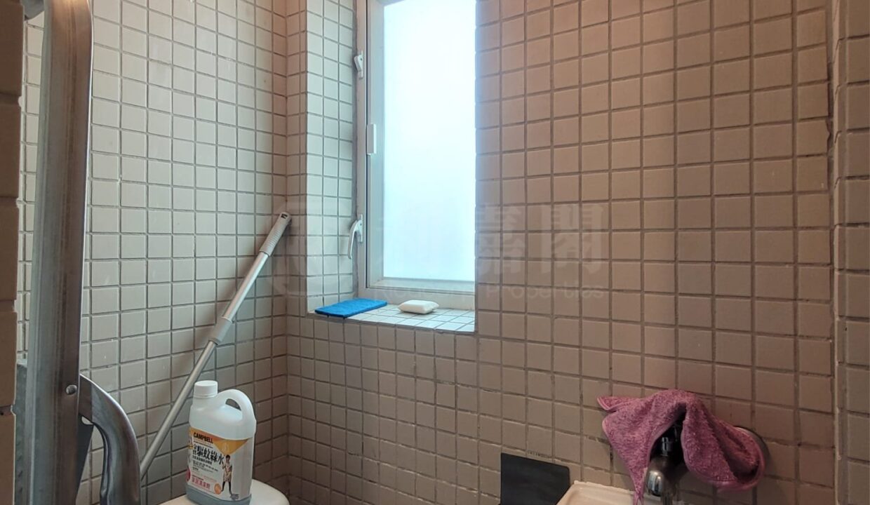 27cec5b0-a8fd-4b31-87ba-ecdfa74811b6.jpeg