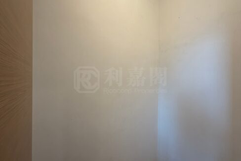 3927ca2f-513a-4446-8162-4f38aed5c0b1.jpeg