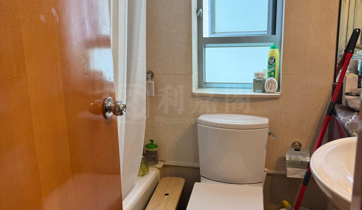 64909544-7e55-455d-b684-8624ef3be077.jpeg