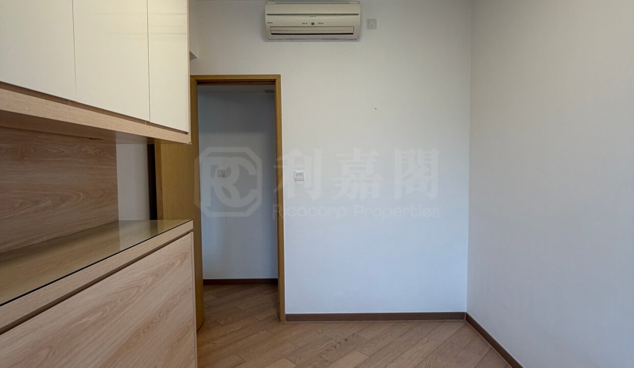 6afa8aa4-6417-4cec-95bf-65eafc2a012b.jpeg