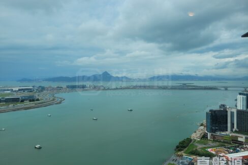 805187d1-b79d-4d0a-9a83-11012b030d75.jpeg