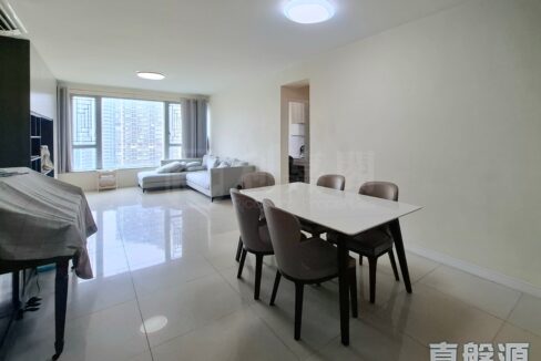 83f40e4d-d9fa-4bed-8761-800878845620.jpeg