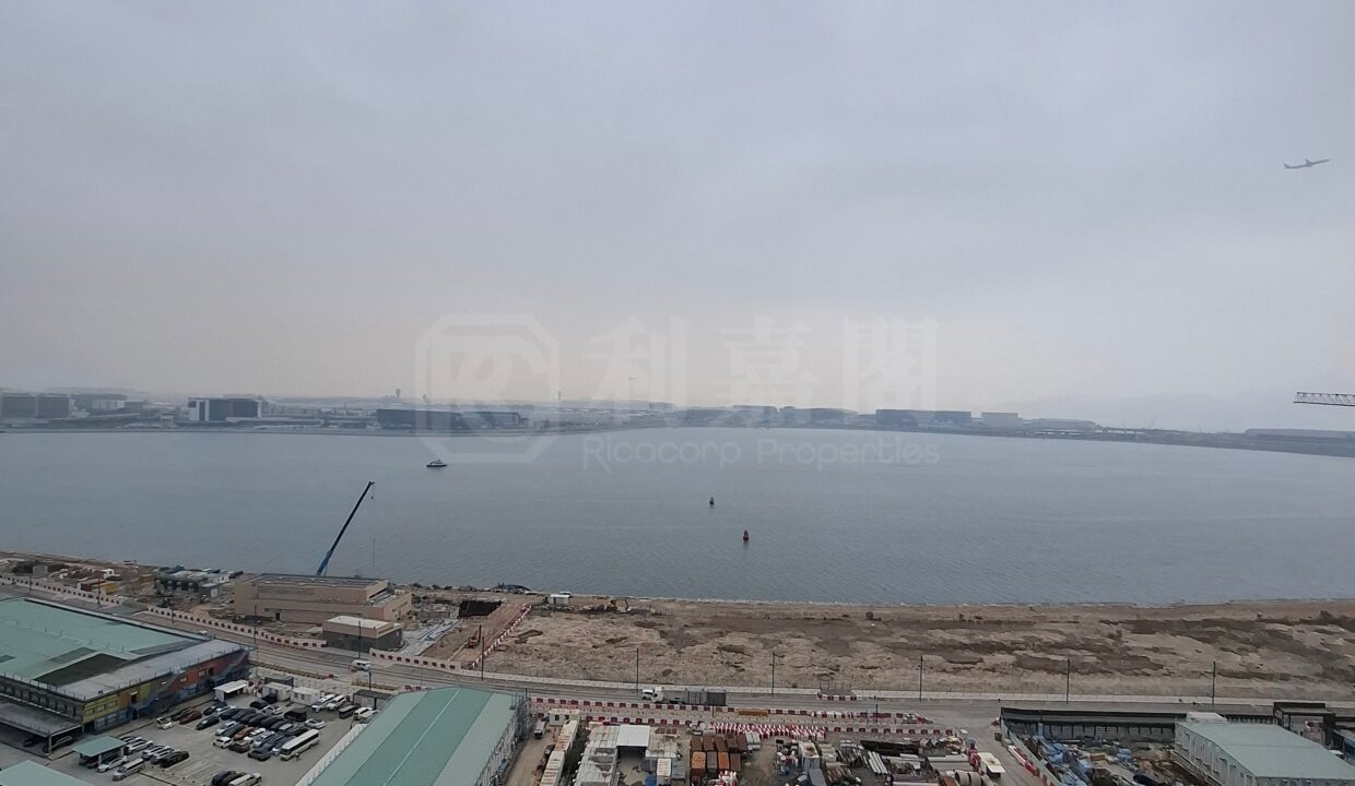 aa39596d-0f26-48f3-bfd9-530896767d16.jpeg