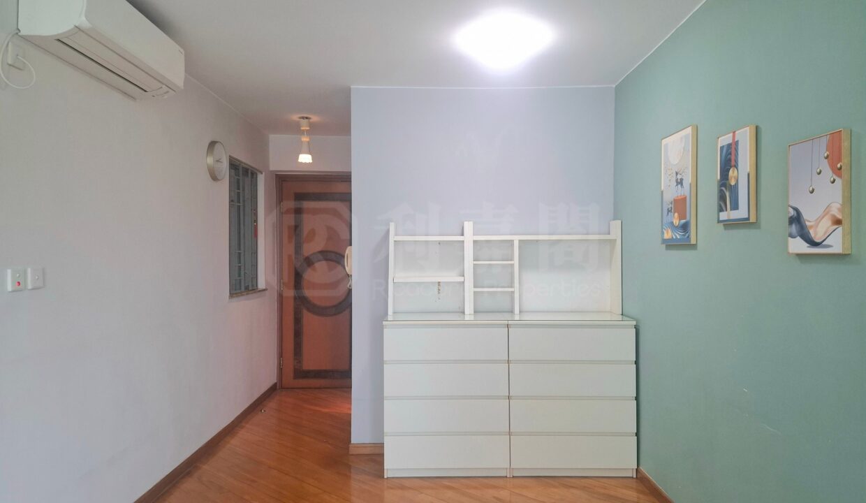 b42726aa-b484-4ecb-b821-6583ce71376e.jpeg