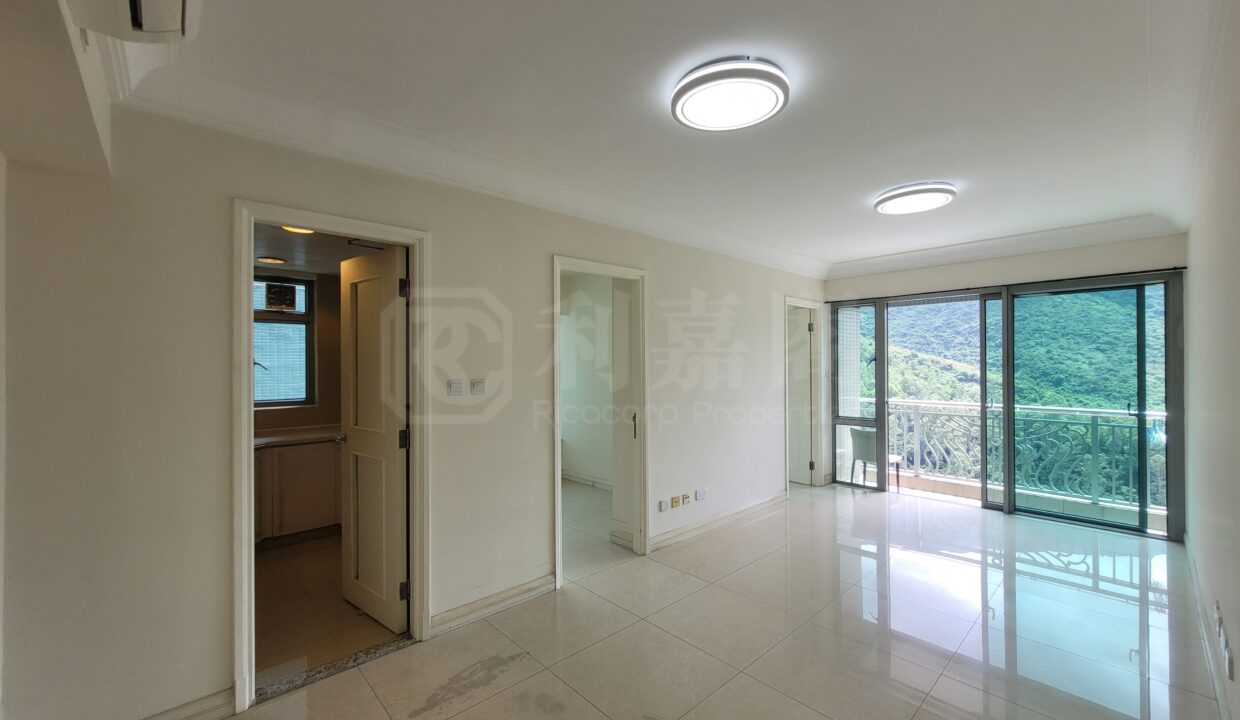 c45dae44-acd9-4708-af2d-8ca895f8b28b.jpeg