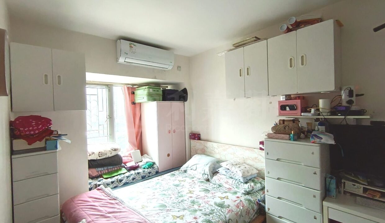 ef0aa870-2ac7-485d-8534-99177fd6ccc2.jpeg