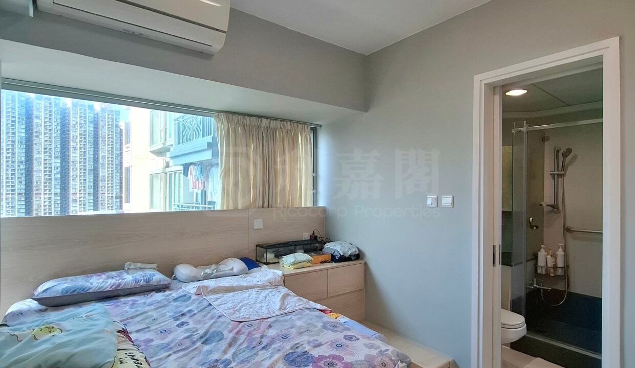 ef2ecbb6-2fa6-4898-a9c6-0171069f8005.jpeg