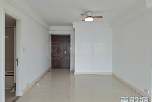 d27defb8-ac9b-4ac4-8edc-31c297108a9e.jpeg