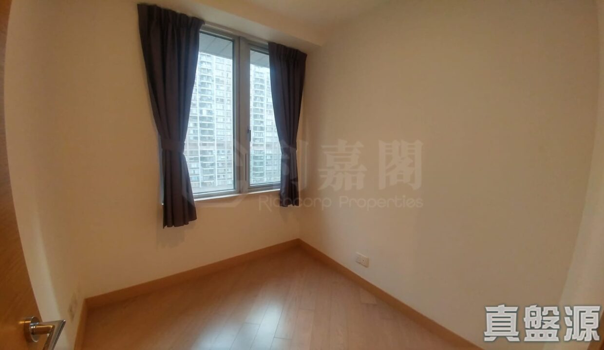 d30970ec-2552-4166-aaad-c7fd8e50e281.jpeg