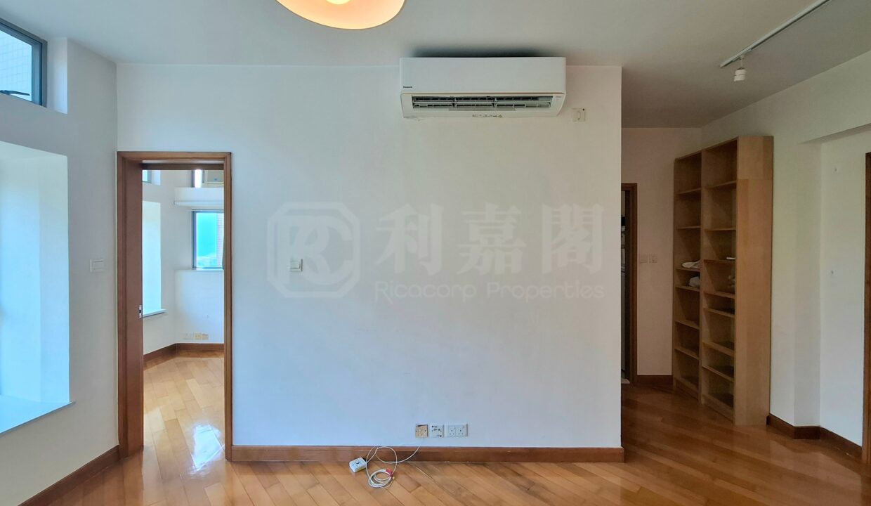 f60d58cf-99be-454e-aeb8-0788a8ef2d04.jpeg