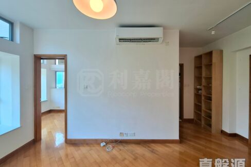 f60d58cf-99be-454e-aeb8-0788a8ef2d04.jpeg