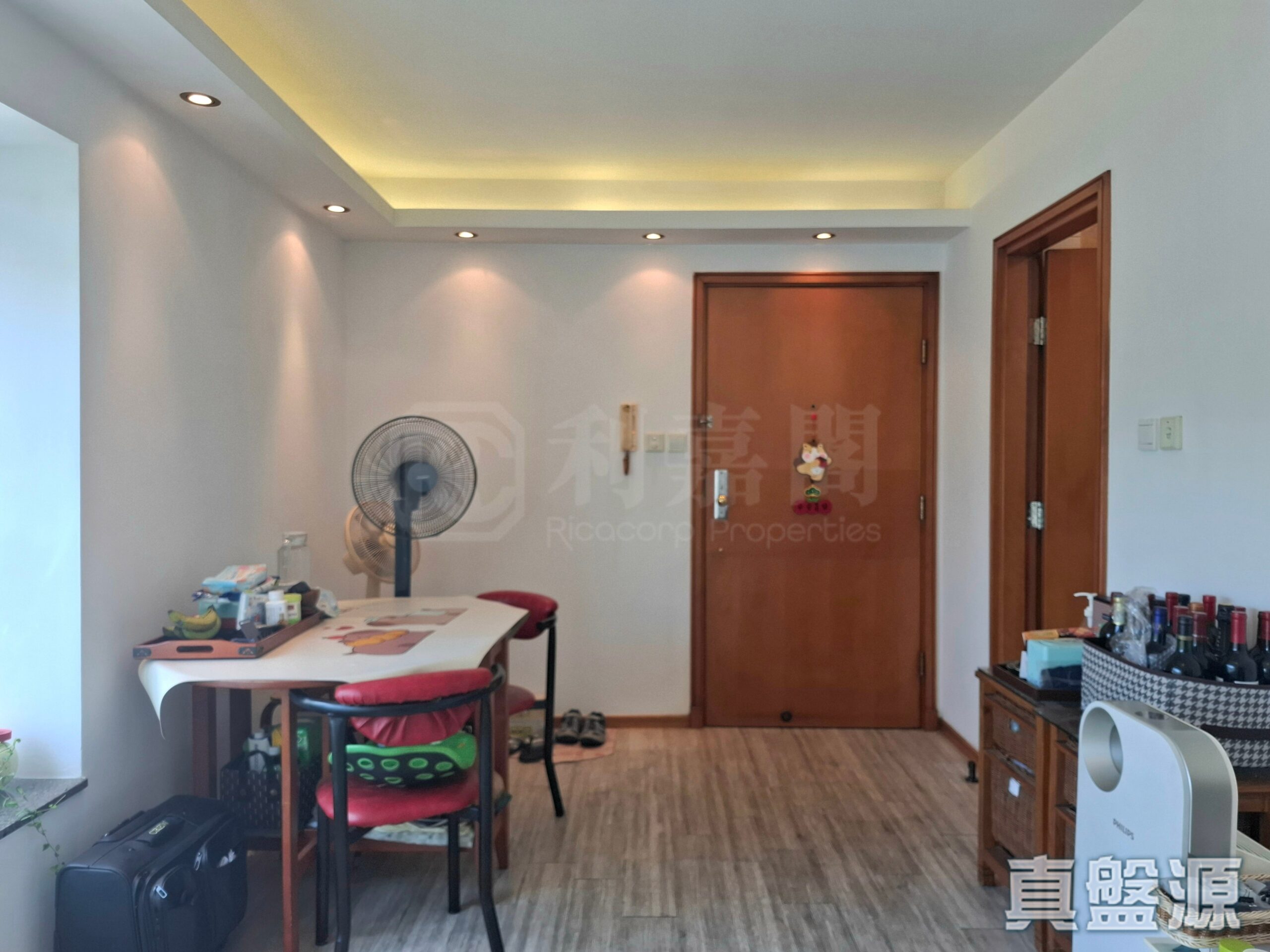Seaview Crescent Tower 3 - Tung Chung Property 28TungChung.com