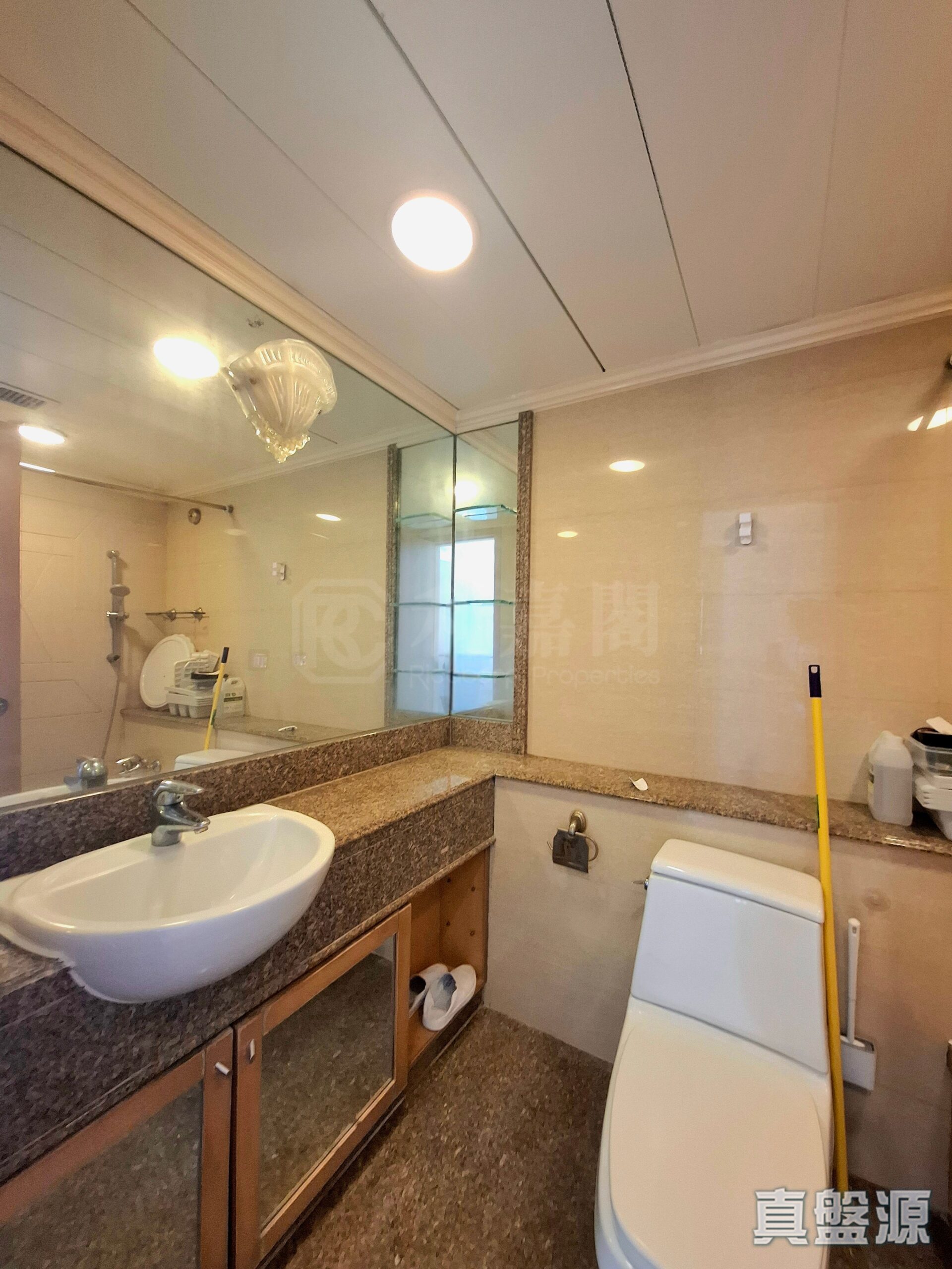 Caribbean Coast Phase 1 Monterey Cove Tower 5 - Tung Chung Property 28TungChung.com