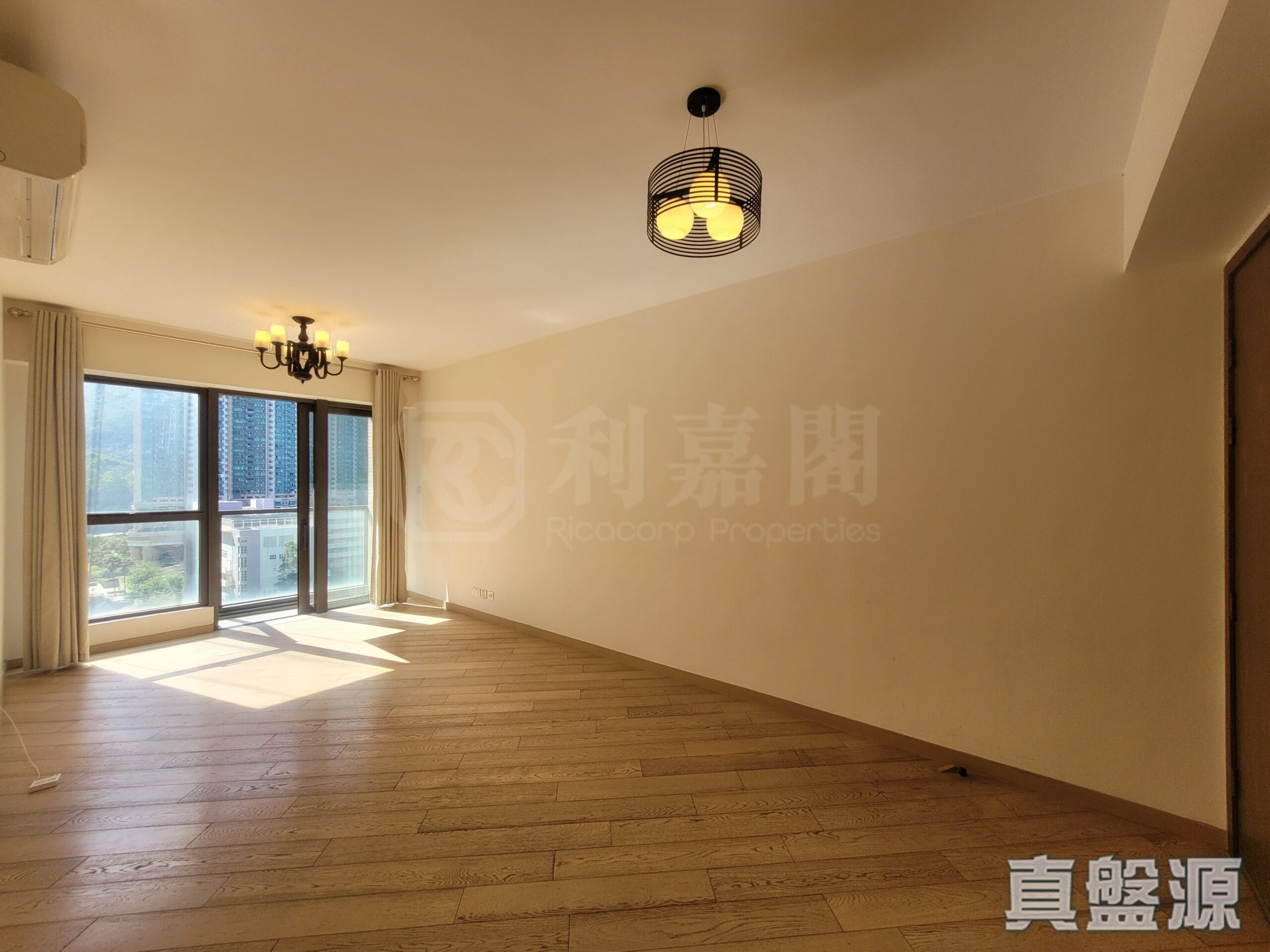 昇薈 8座