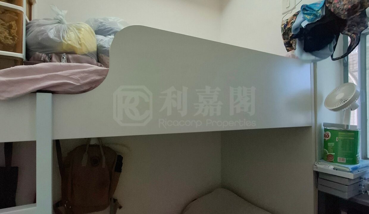 2511c6d7-9121-40a8-af96-e759f43d7b5a