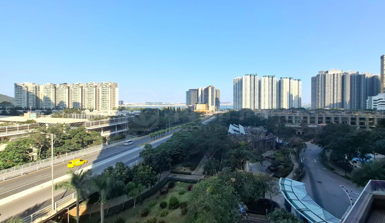 0ac76237-cbde-428f-ab06-7223f09ecaf4.jpeg