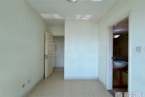 14eb0452-9fc9-4bac-a9de-863d8d036cf9.jpeg