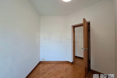 15e5a613-26a8-4cfa-8c03-69356a272688.jpeg