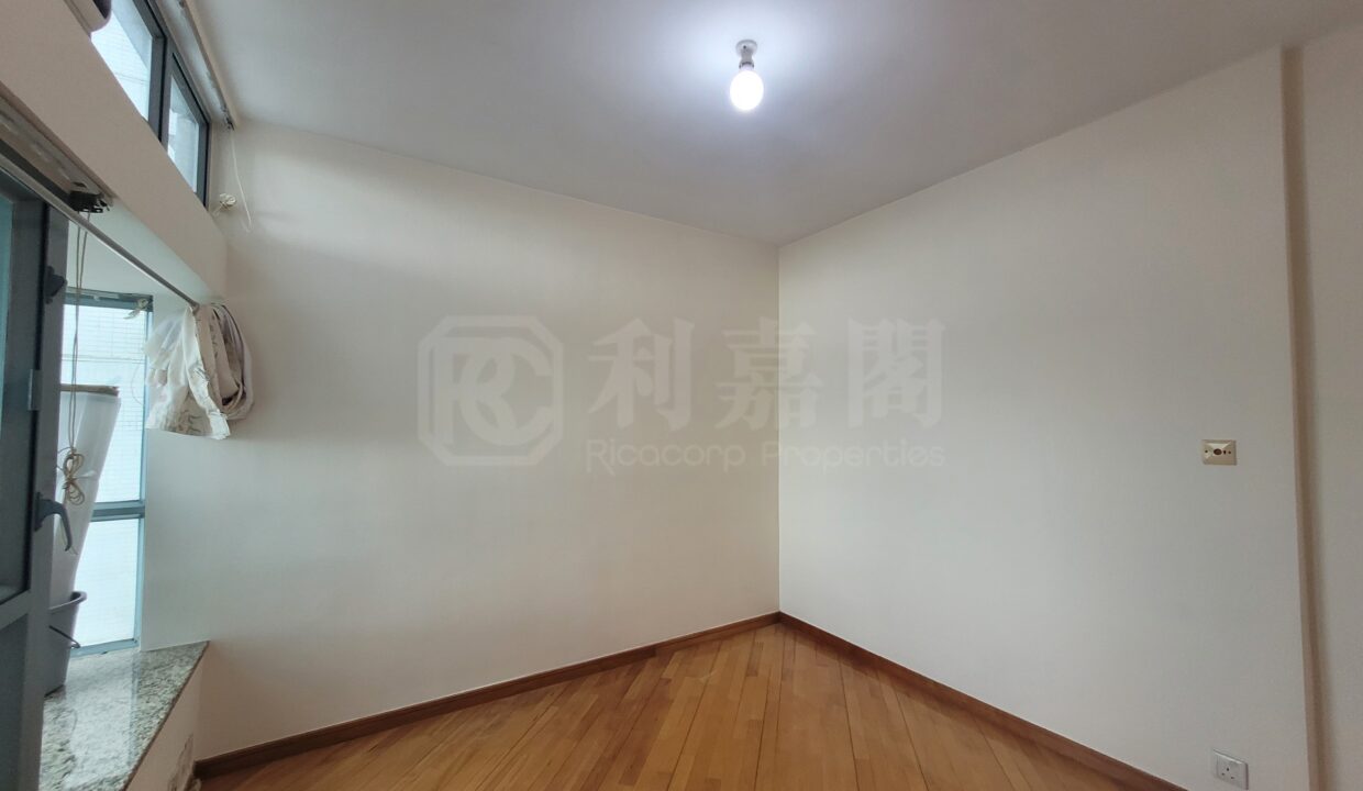 226e673c-524e-4400-ab07-4308bedbf416-1.jpeg