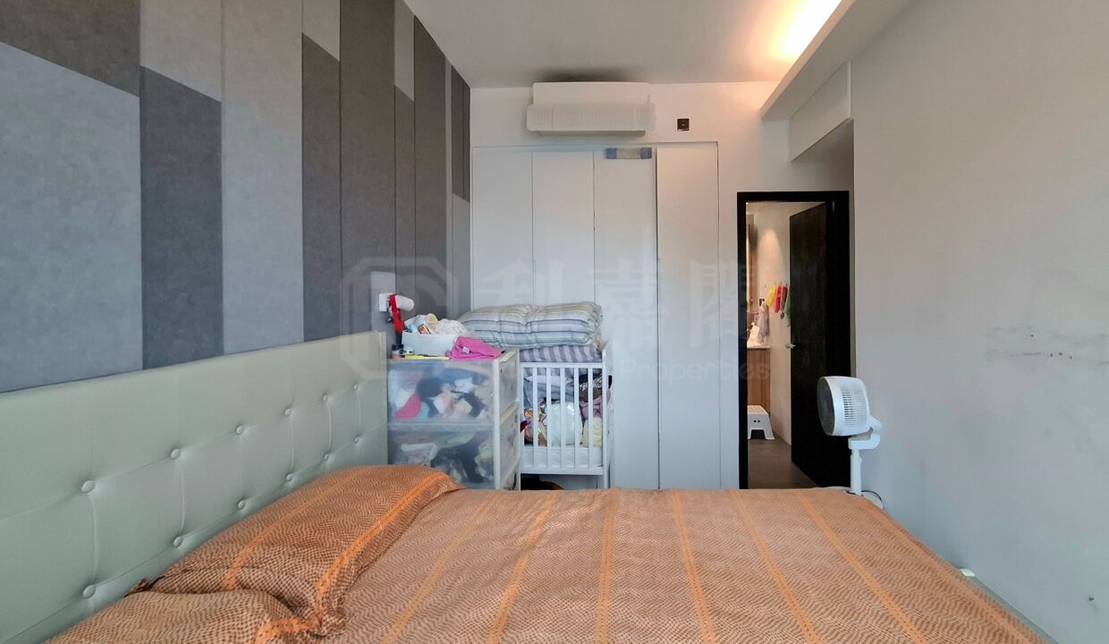 22dac03e-352a-46aa-aaeb-696e938174b1.jpeg