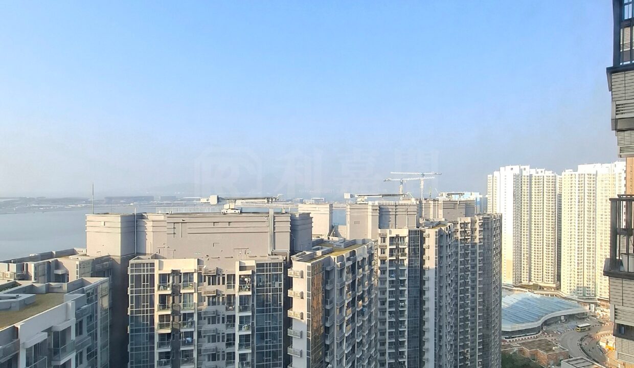 2f045792-9259-44ab-a3b7-b300a0c6c067.jpeg