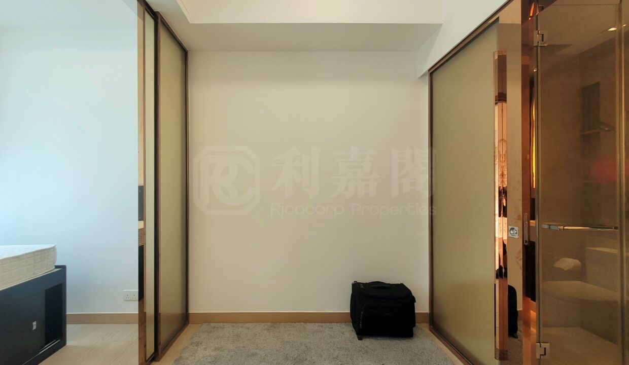30c25c0e-38b5-4605-927c-6bbde65ecb79.jpeg