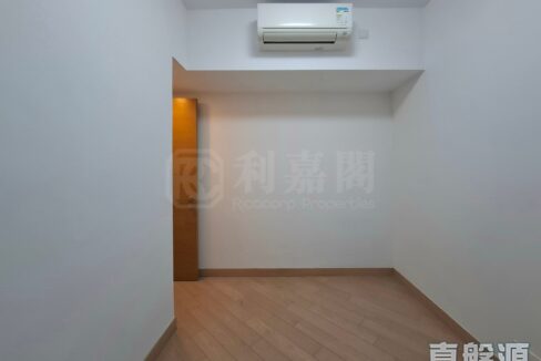 3374cb27-8a94-4513-8edf-84632fac25d8-1.jpeg