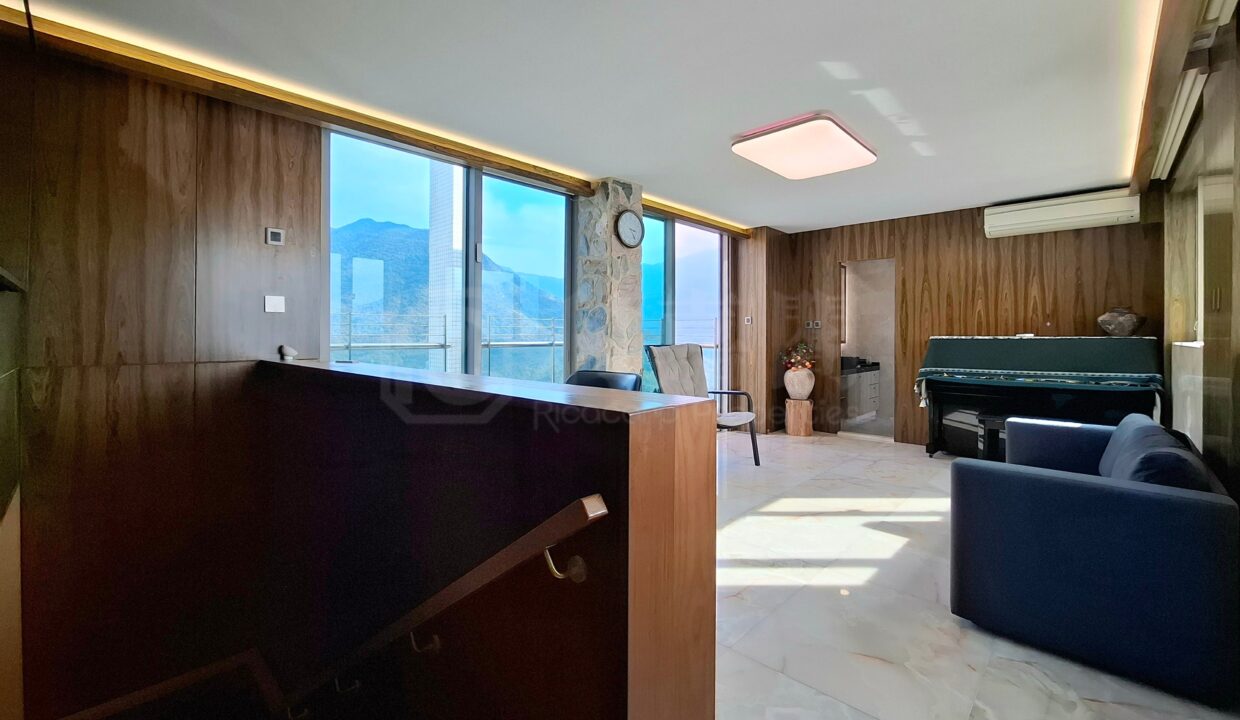 3d0ff913-1f47-47aa-88fb-2bca05291438.jpeg