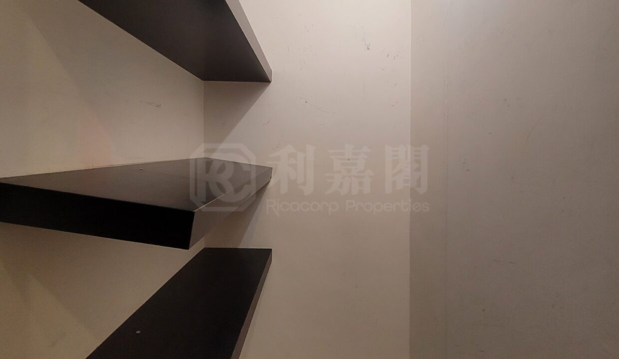 3f37a1c1-f364-4f62-96ea-e3722114e507-1.jpeg