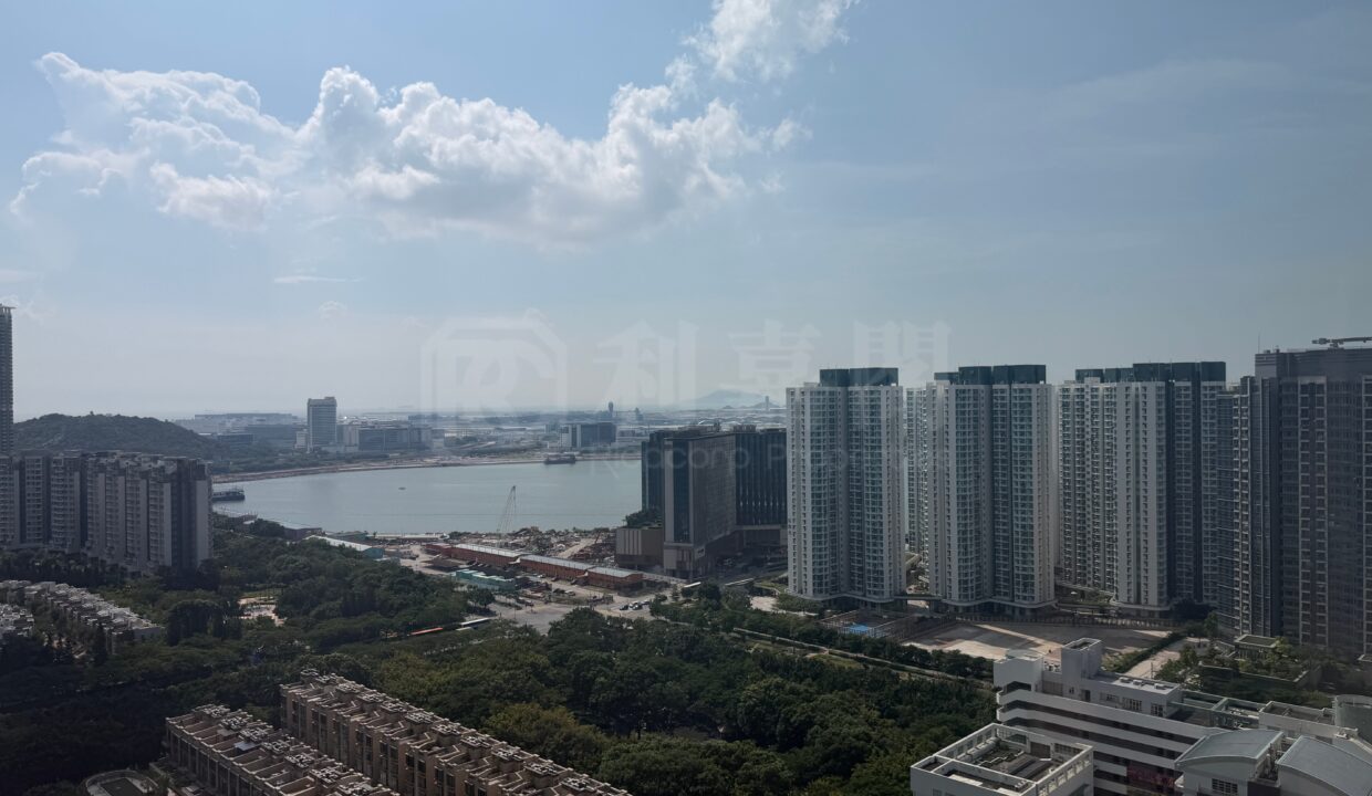 5b12a0e6-9223-458b-bdae-8b057c16e044.jpeg