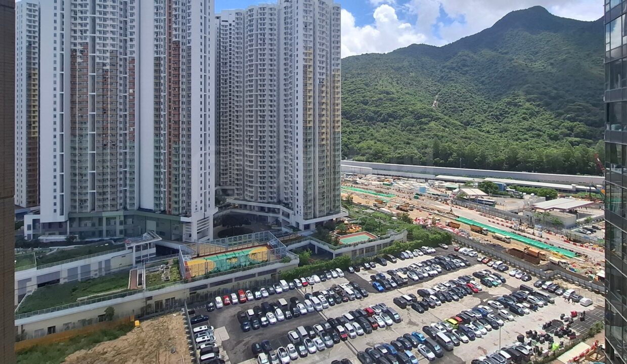 5cd09b2f-bfed-4d9b-979e-0004796231e9.jpeg