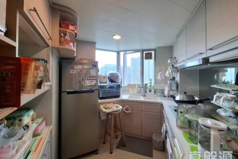 7aa5bb10-52e1-4564-8349-815df03bc49c.jpeg