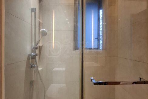 8ffc851d-026d-4965-8689-feb9a083e082.jpeg