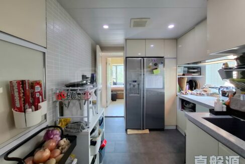 9297fa80-edbf-4624-bed1-68c60d9f8c0c.jpeg
