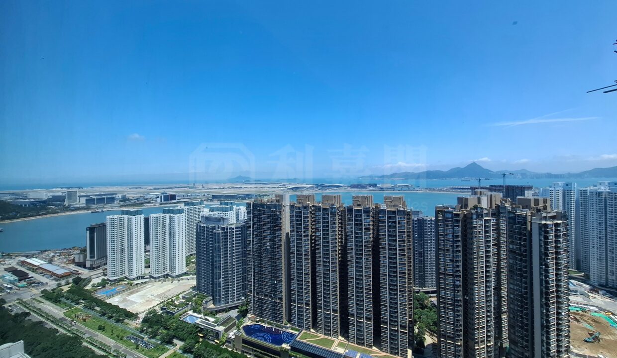 9e752759-185a-4363-b62e-3e89d2390d87.jpeg