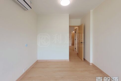 acbad3ea-1ded-4046-83b3-7ccc36b34697.jpeg