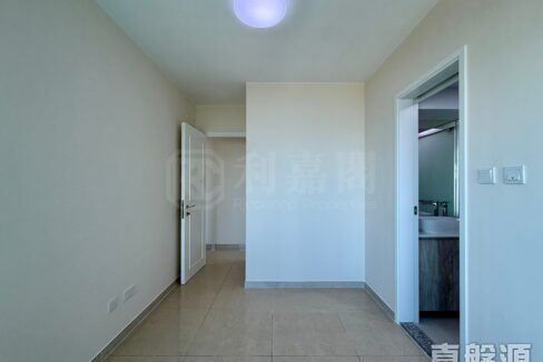 ad9b0129-62aa-4a7f-9aa7-7c624cc1f0ff.jpeg