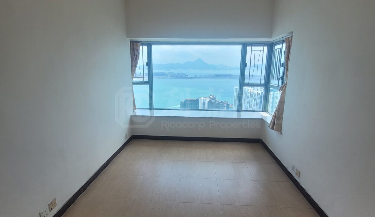b048d30b-ae02-479e-a705-2f0d9292ddd2.jpeg