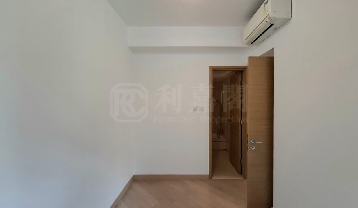 b61a43b3-d0e2-47fa-892a-3244dde03db3.jpeg