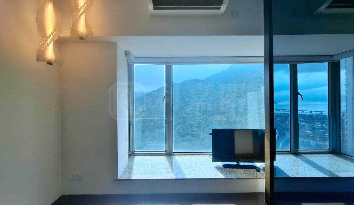 c0e7988c-b909-44d7-9532-d00923a958a9.jpeg