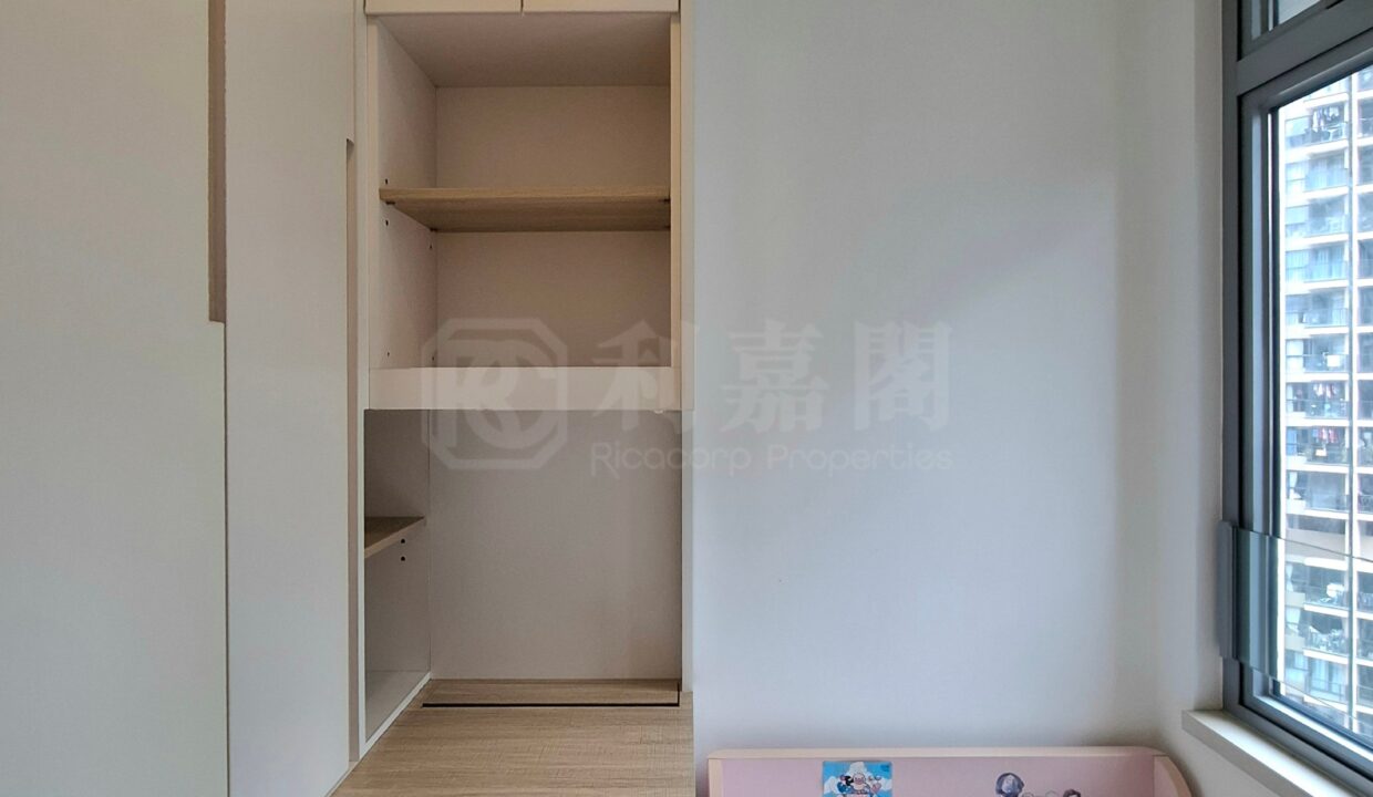 c354db9c-64ae-4230-878b-ce86f014aefc.jpeg
