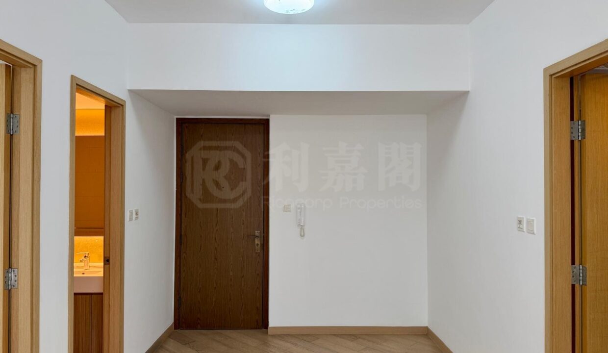 c418200e-6fee-4a5d-9625-b0abdbb0ecb4.jpeg