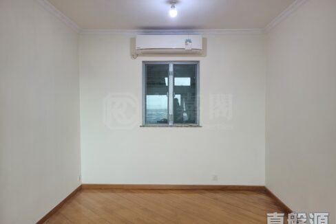 c9da8d5d-e4c4-4796-ad6a-e9a7985a1944-1.jpeg