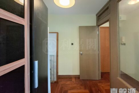 d15bc5d7-ffa4-409d-984a-7dfc3dd4216b-1.jpeg