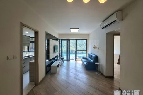 d98b8b45-ac39-41ef-912b-749cc1fd691c.jpeg