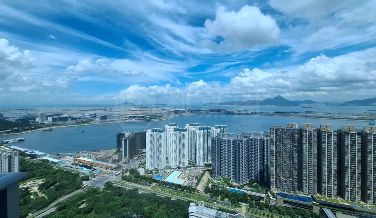 dcc9270f-1de0-46bd-ab3c-8e9491449abe.jpeg
