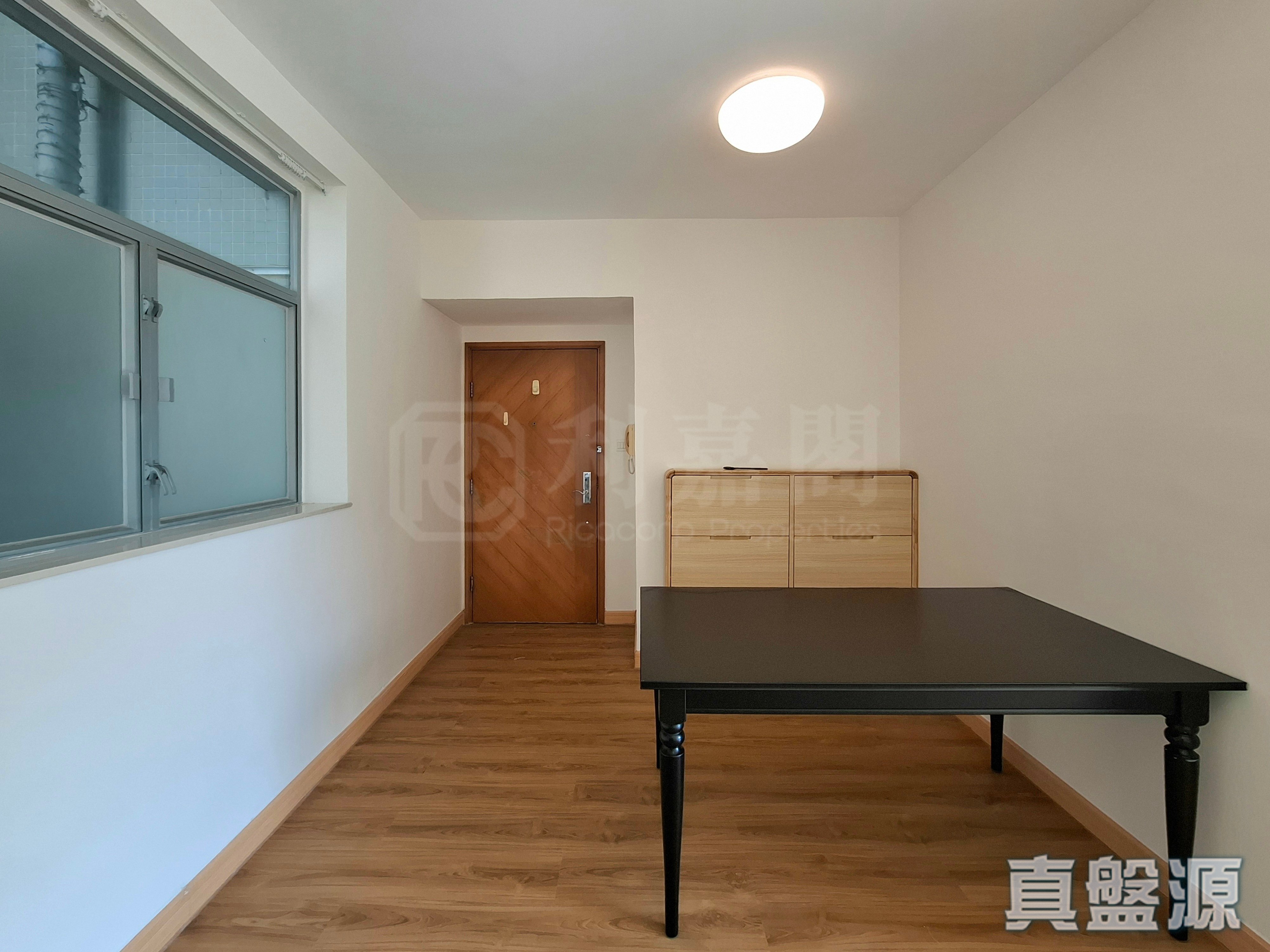 藍天海岸 1期 2座 - 東涌屋網 28TungChung.com
