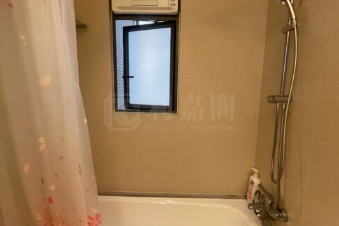 e31c0bd9-d117-4329-820d-4f5505cc5515-1.jpeg